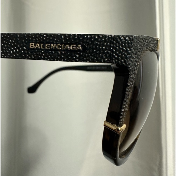 Balenciaga Sunglasses - Picture 2 of 8